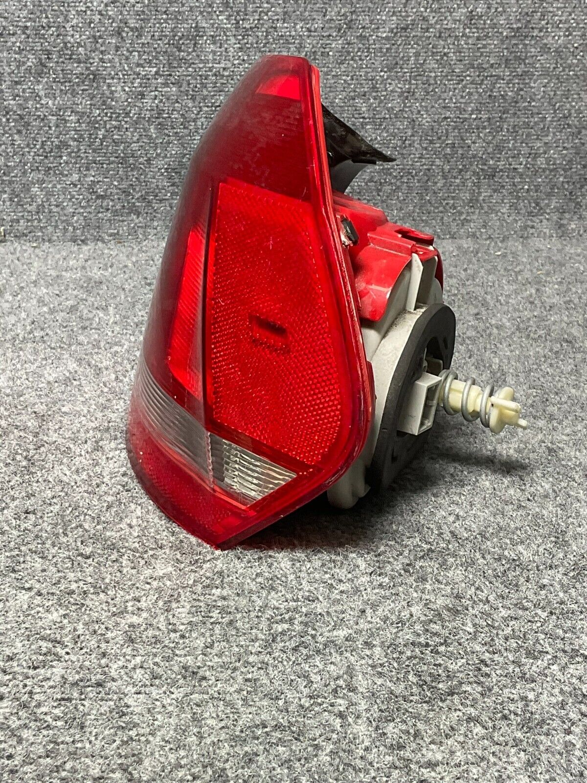 2012-15-Volkswagen-Passat-Rear-Right-Passenger-Side-Outer-Tail-Light-561945096H-335603106750-3