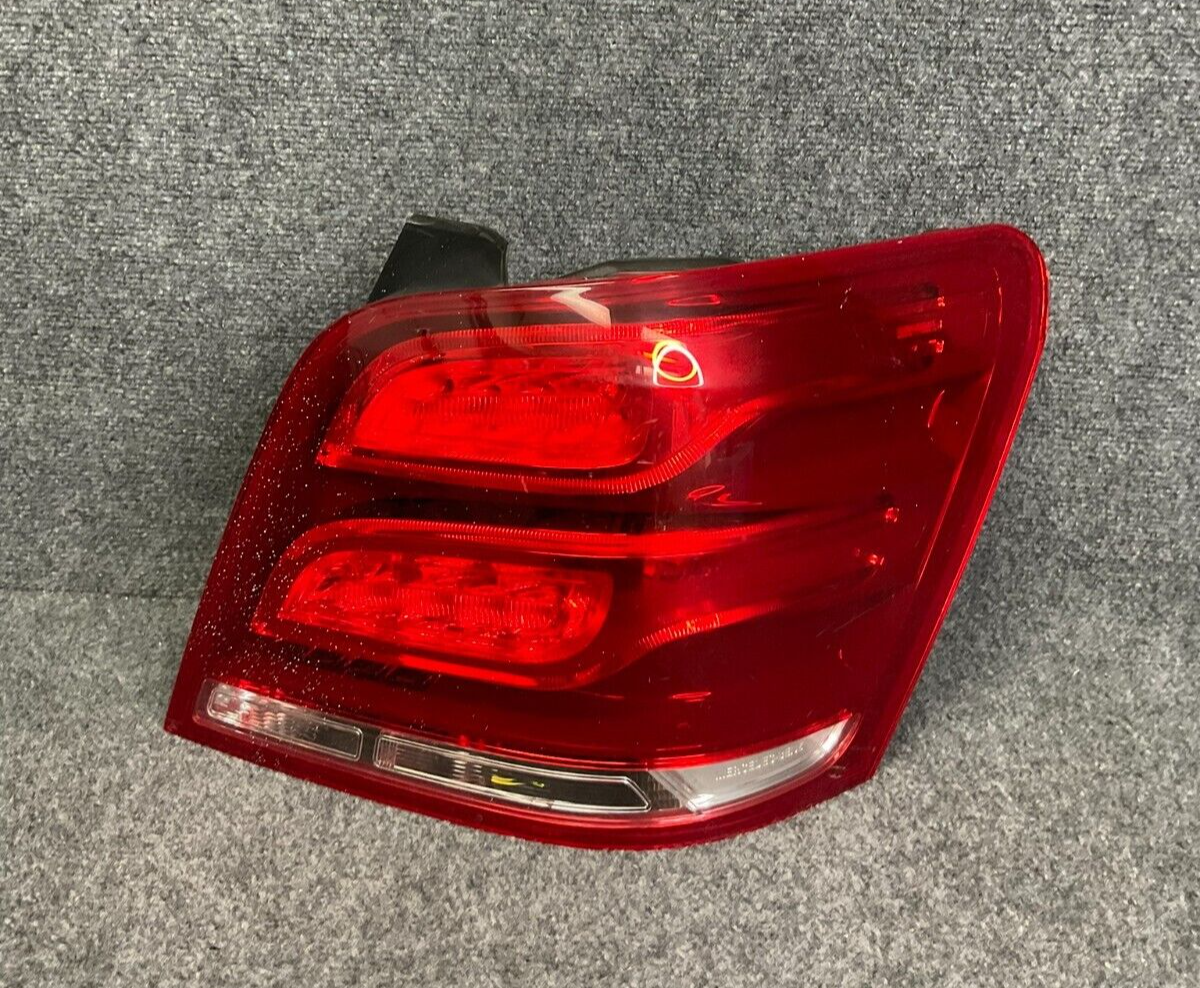 2013-16-Mercedes-Benz-GLK-250-Rear-Right-Side-LED-Tail-Light-Lamp-A2049060457-335460078160