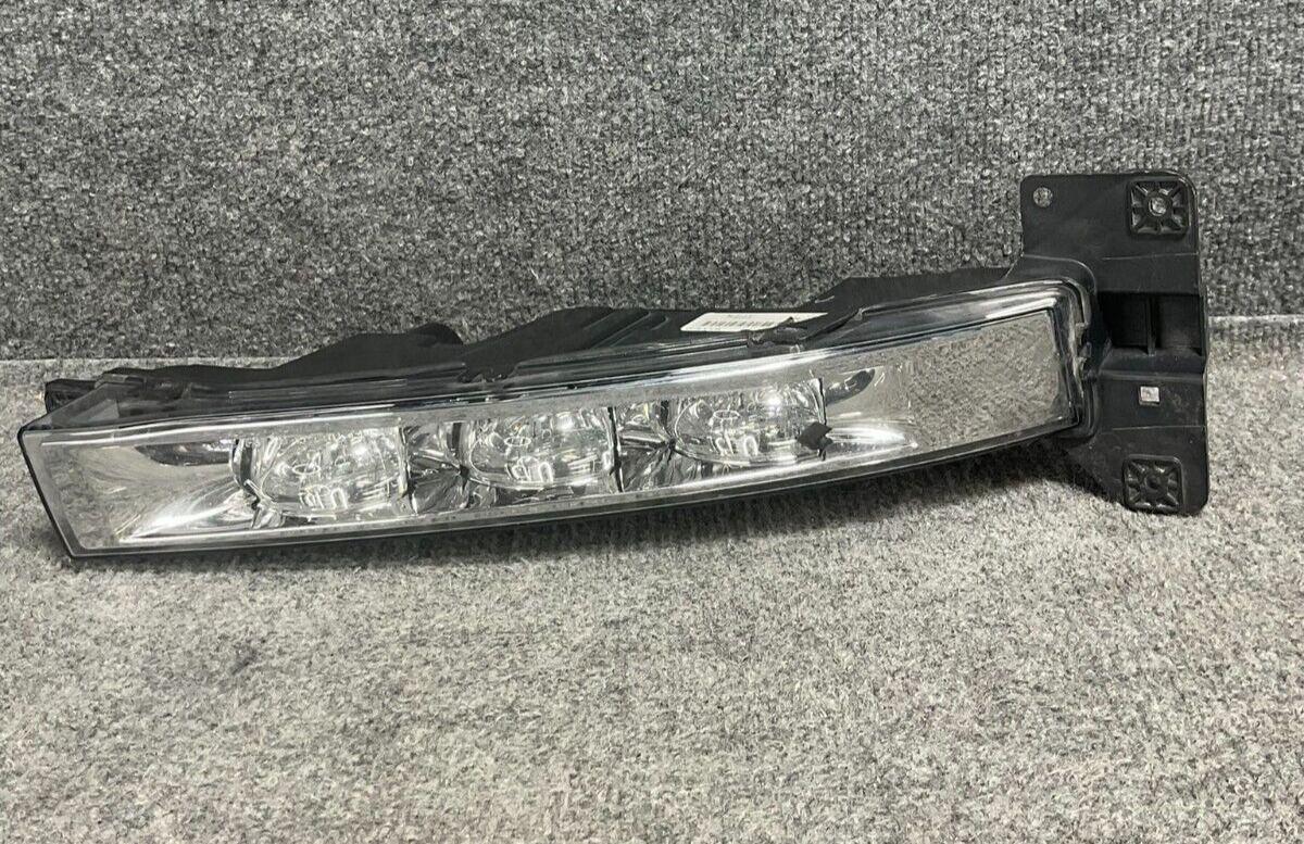 2015-2023-Dodge-Charger-Front-Left-Driver-Side-Fog-Lamp-68214427AB-335447003740