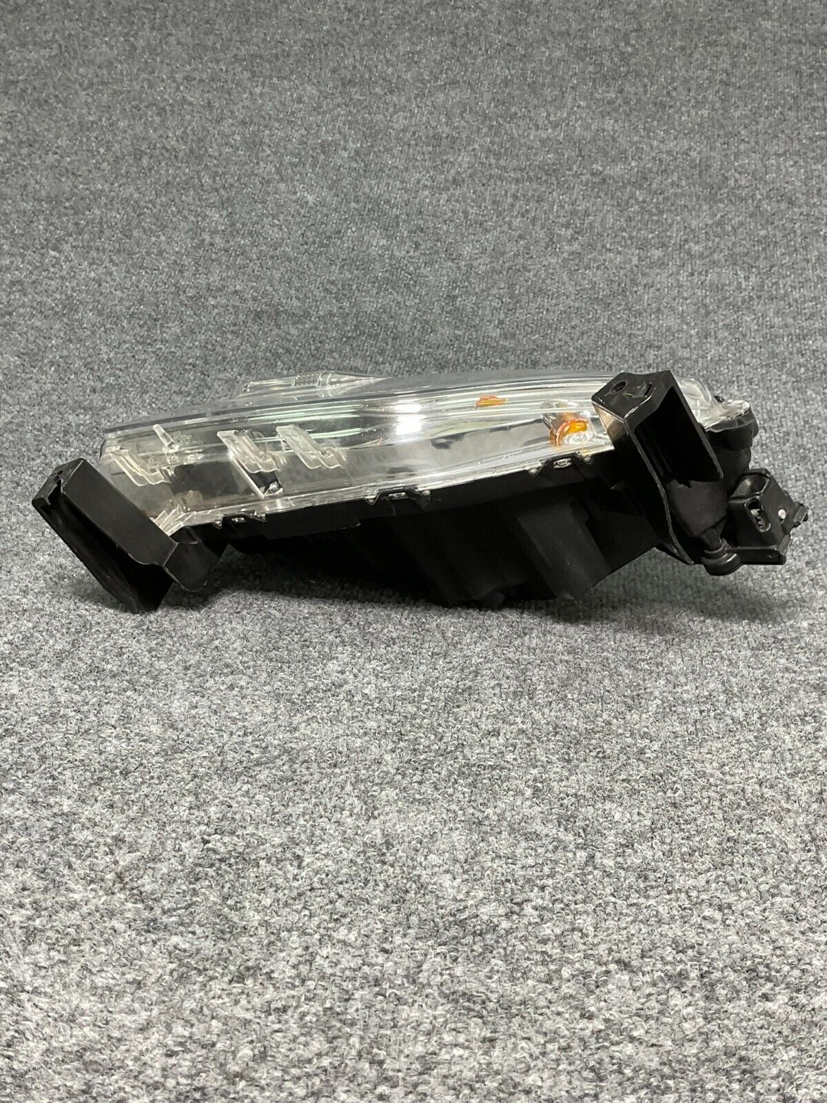 2018-2020-Mitsubishi-Eclipse-Cross-Right-Turn-Signal-Light-Assembly-8315A032-335603106640-9