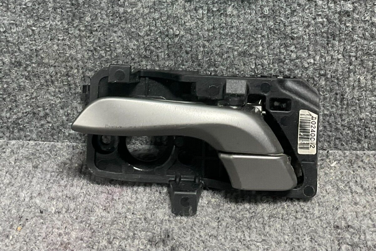 18-22-Hyundai-Accent-Rear-Left-Driver-Side-Interior-Door-Handle-Q0240002-335381562501