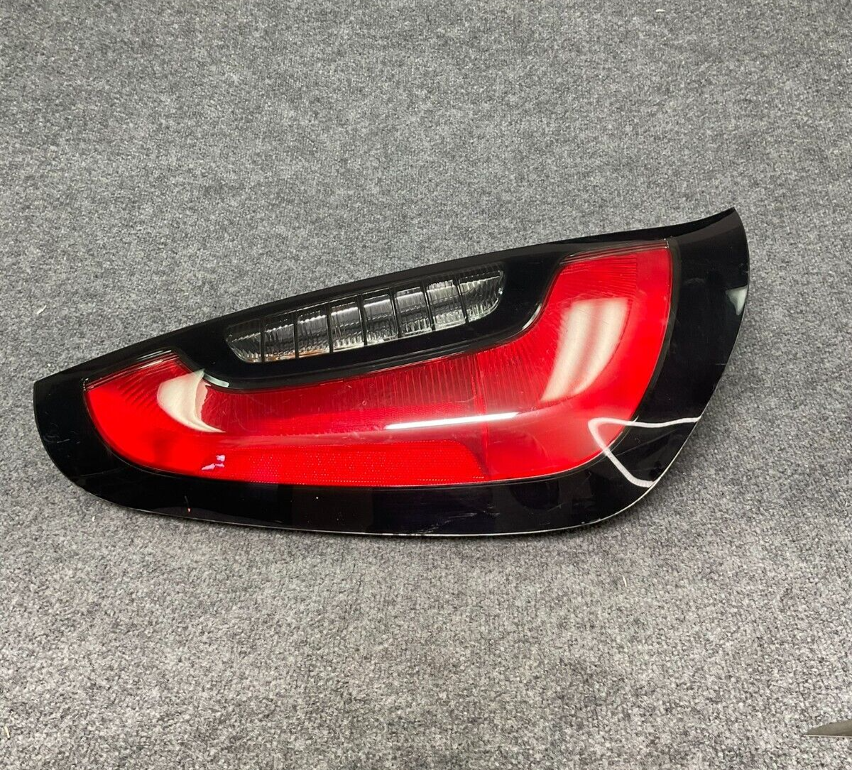 2014-2019-Kia-Soul-Rear-Left-Driver-Side-Halogen-Tail-Light-92401-B2030-335471747091