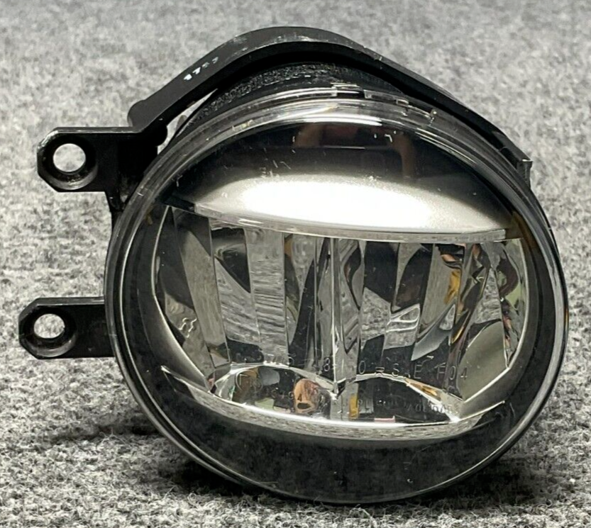 2016-2018-Toyota-Lexus-Front-Right-Passenger-Side-Fog-Light-Lamp-E1313794R-335603106721