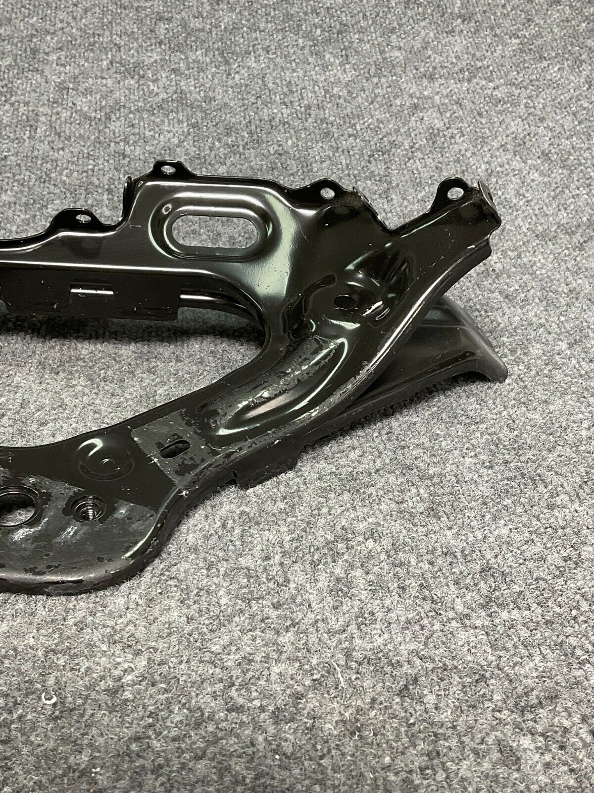 2019-24-Chevrolet-Silverado-1500-Front-Left-Side-Bumper-Fascia-Bracket-84666933-335603106831-7