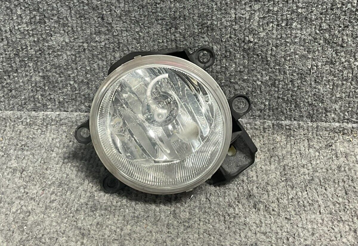 Chevrolet-Buick-GMC-Front-Right-Passenger-Side-Halogen-Fog-Light-A047813-335420521891