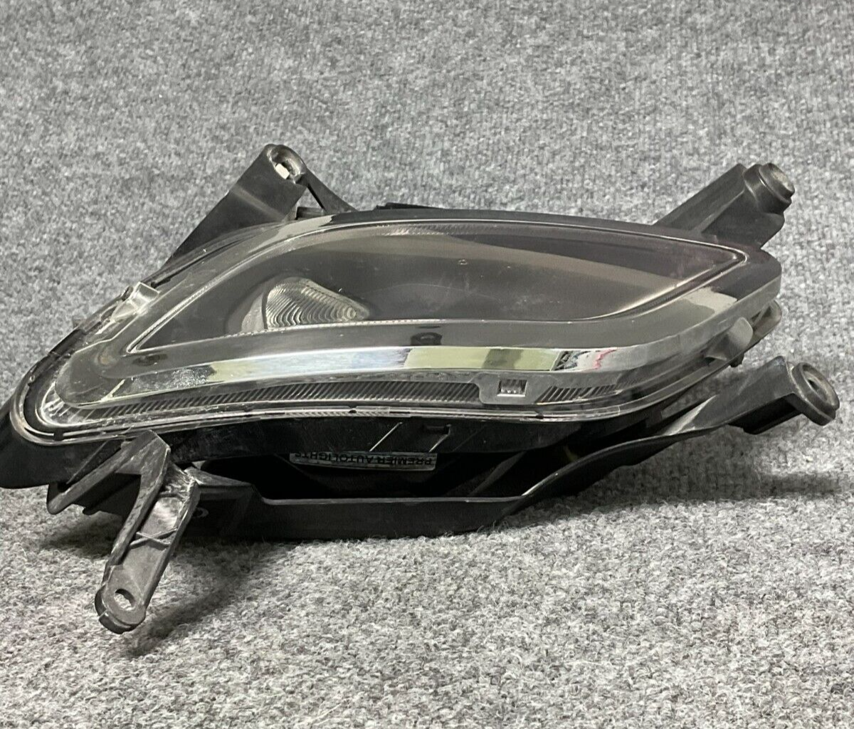 2009-2011-Hyundai-Genesis-Front-Left-Driver-Side-Fog-Light-Lamp-92201-3M010-335479464642