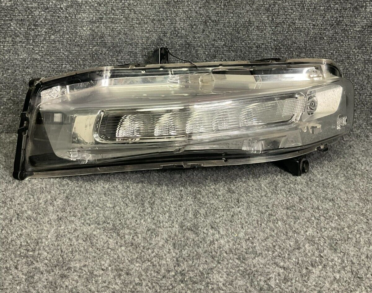 2018-2023-Ford-Mustang-Left-Driver-Side-Turn-Single-Fog-Light-PJR3B13201AF-335456987962