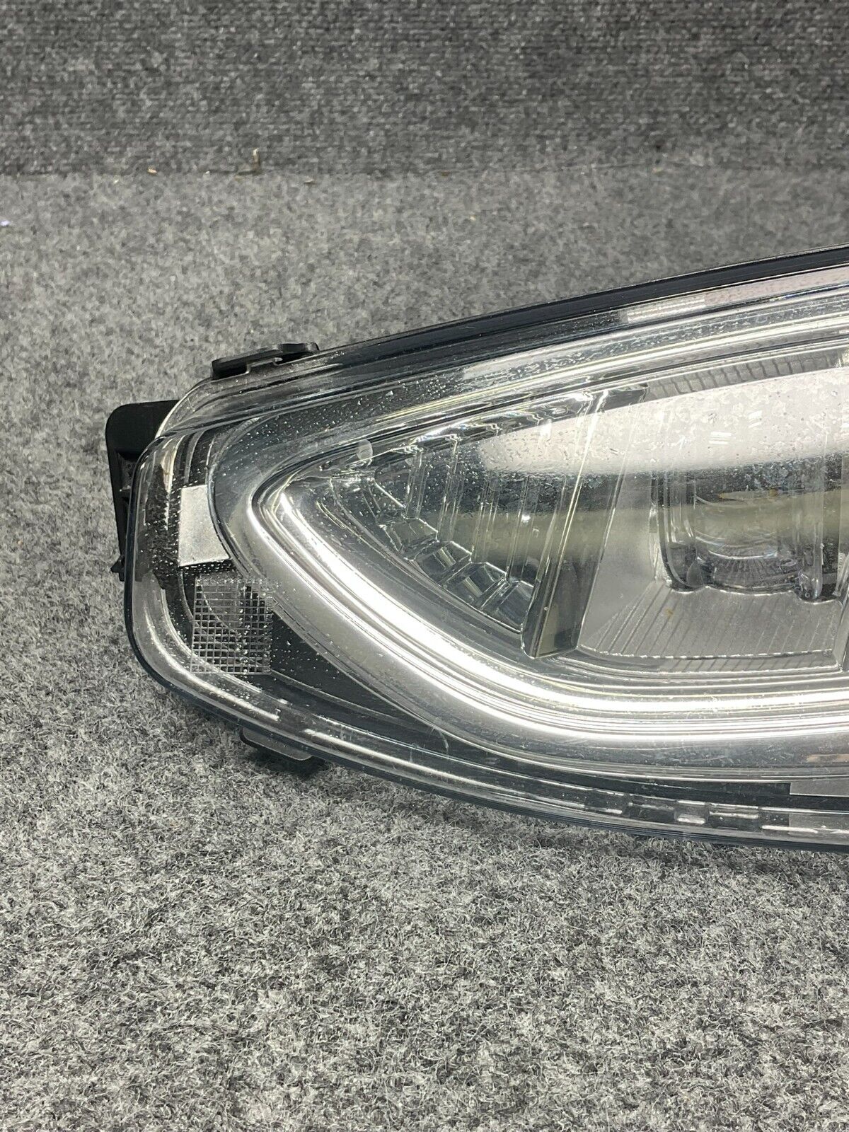 2020-22-Ford-Kuga-Front-Right-Side-LED-Projector-Clear-Fog-Lamp-LJ6B15A254BB-335603106772-3