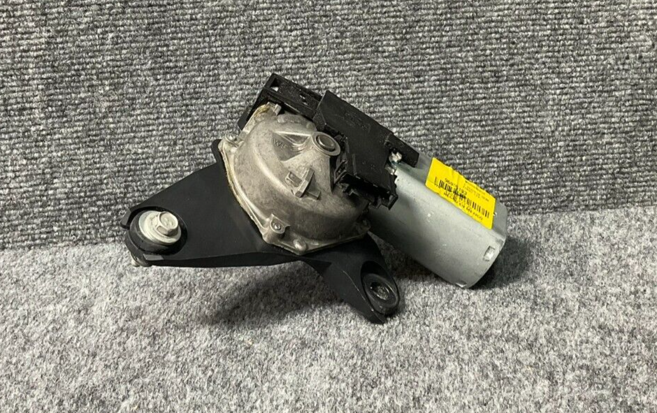 Chevrolet-Sonic-Rear-Back-Window-Wiper-Motor-96955193-335396353162