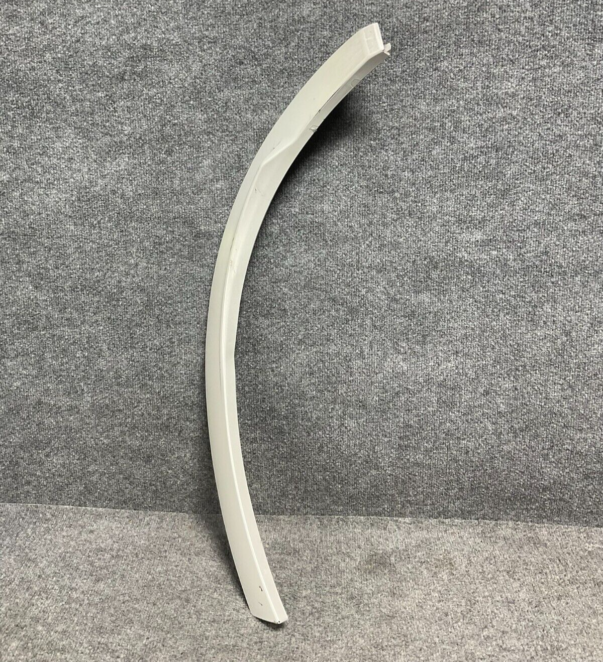 Lexus-Left-Driver-Side-Fender-Arch-Rear-Wheel-House-75606-48050-In-White-Color-335427771262