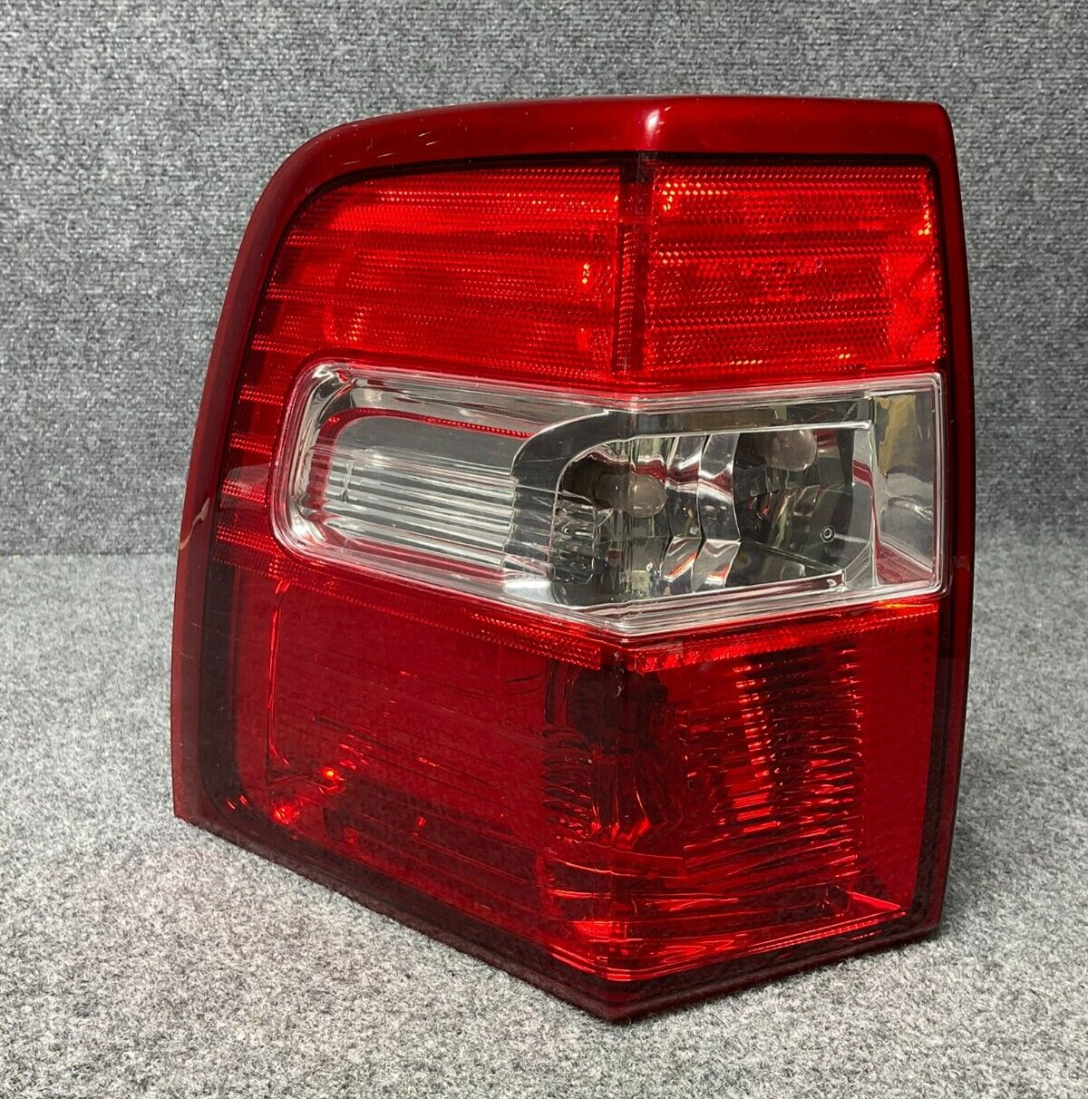 2007-2015-FORD-EXPEDITION-Rear-Left-Driver-Side-Tail-Light-Lamp-AL14-13B505-AB-335475687193