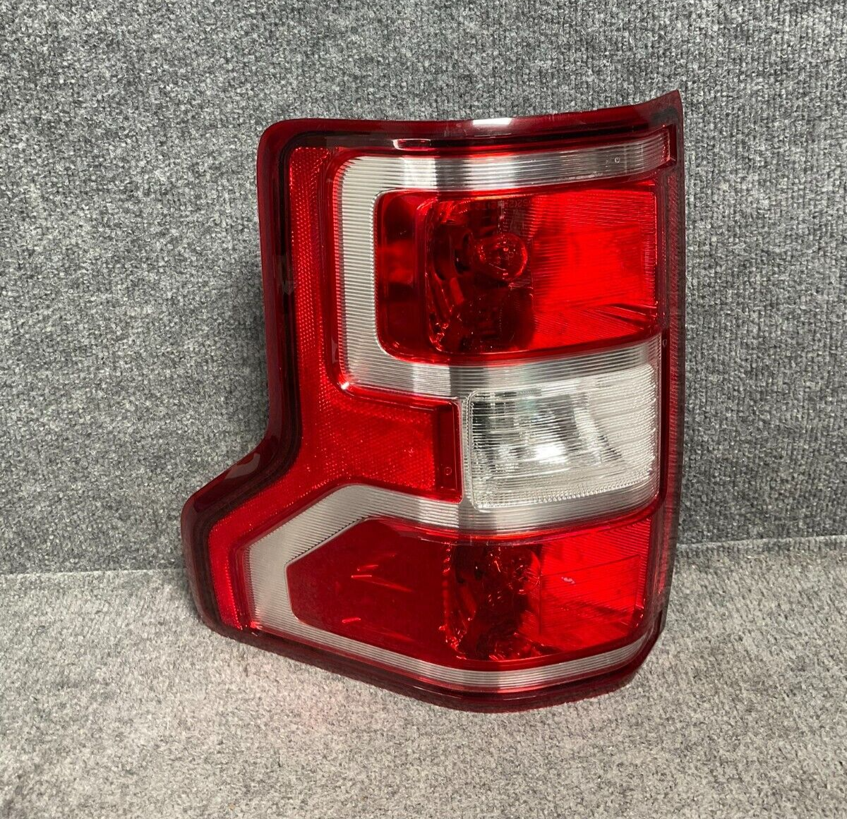 2018-2020-Ford-F150-Rear-Right-Passenger-Side-Tail-Light-JL34-13B504-AK-335447003723