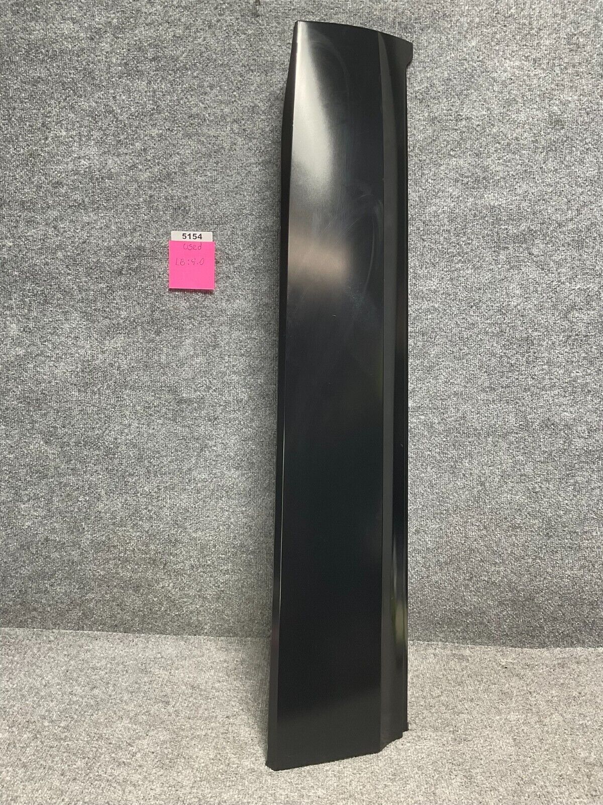 2018-2023-Volkswagen-Atlas-Front-Left-Side-Door-Lower-Molding-Trim-3CN854939B-335398274163