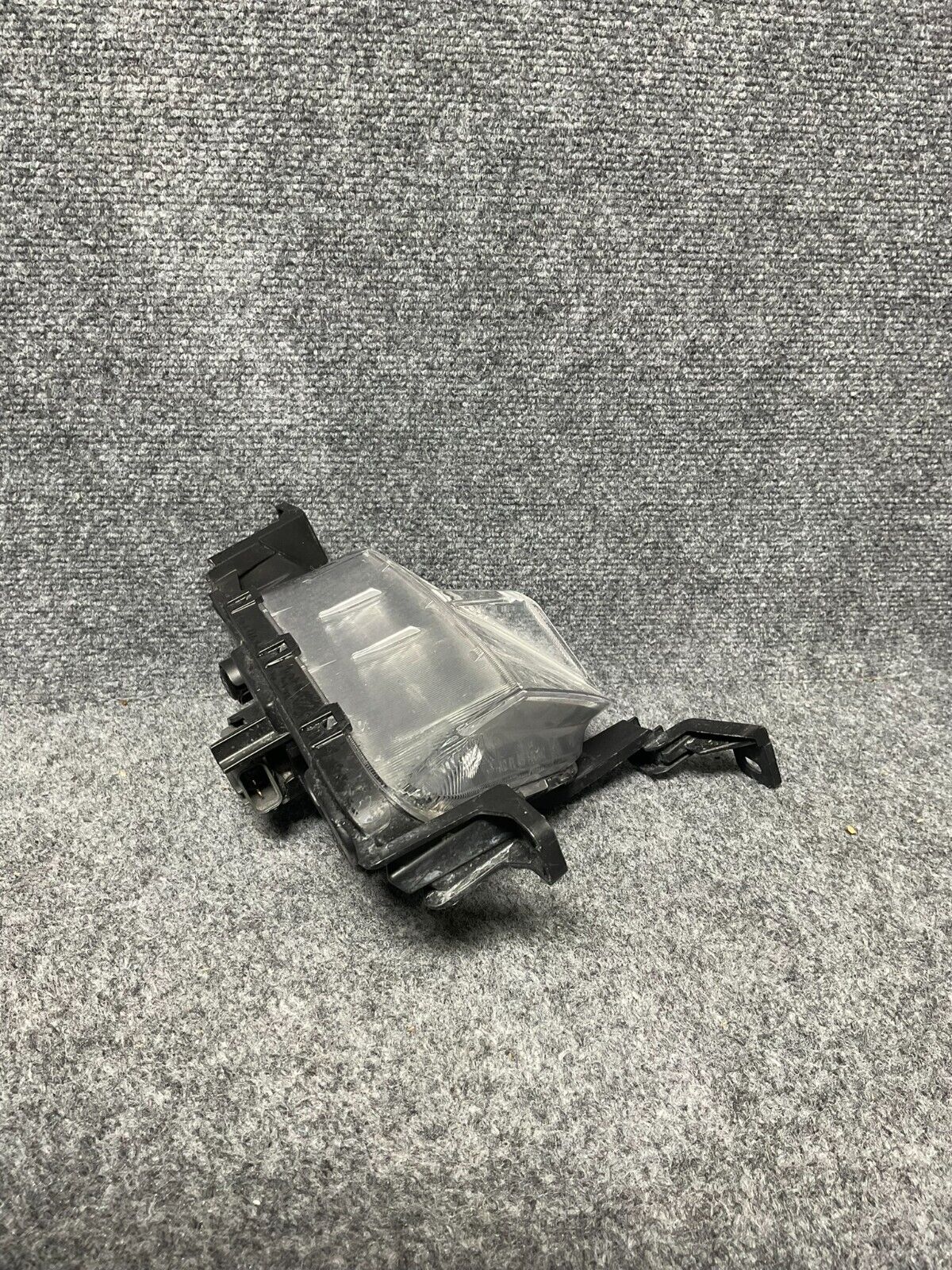 2019-20-Hyundai-Elantra-RS-Passenger-Turn-Signal-Lamp-Assembly-92302-F2510-335603106633-4