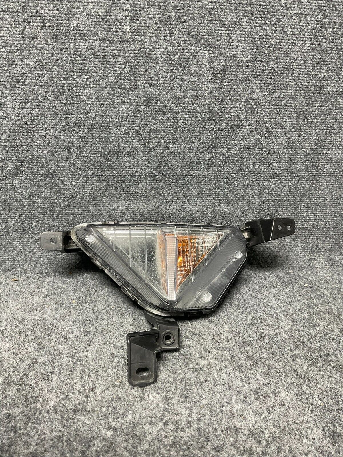 2019-20-Hyundai-Elantra-RS-Passenger-Turn-Signal-Lamp-Assembly-92302-F2510-335603106633-5