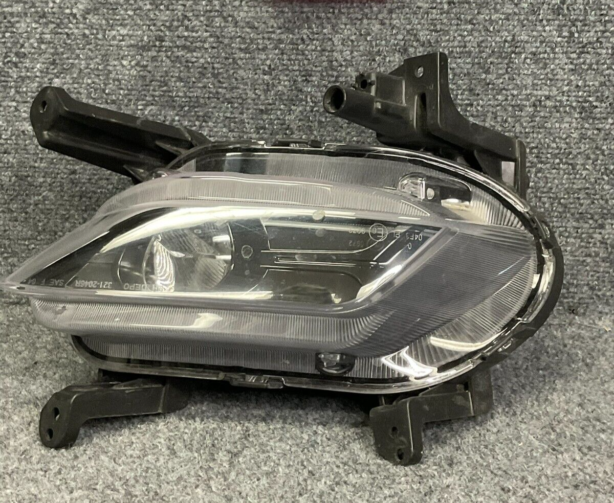 2019-2020-Hyundai-Santa-Fe-Right-Passenger-Side-LED-Fog-Light-321-2047R-AC-335441968403