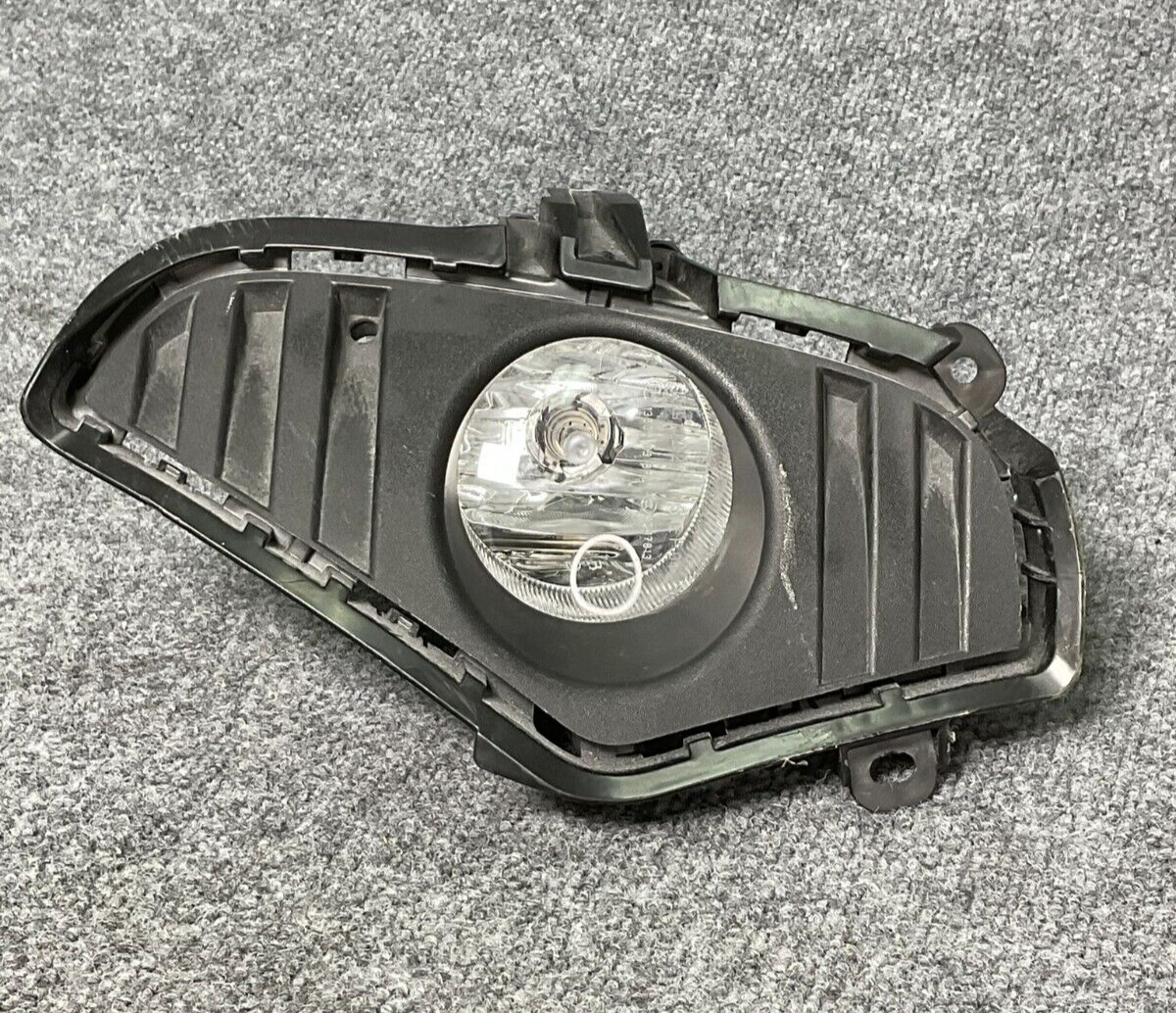 2019-23-Toyota-RAV4-Front-Bumper-Right-Passenger-Side-Fog-Light-W-Bezel-Cover-335472459063