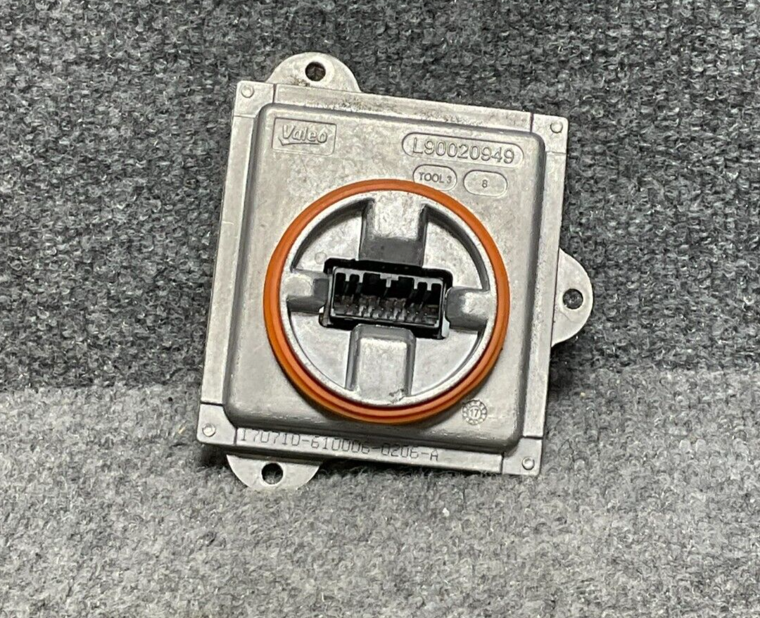 Ford-Cadillac-Land-Rover-BMW-LED-Control-Module-L90020949-L90077817-335407424343