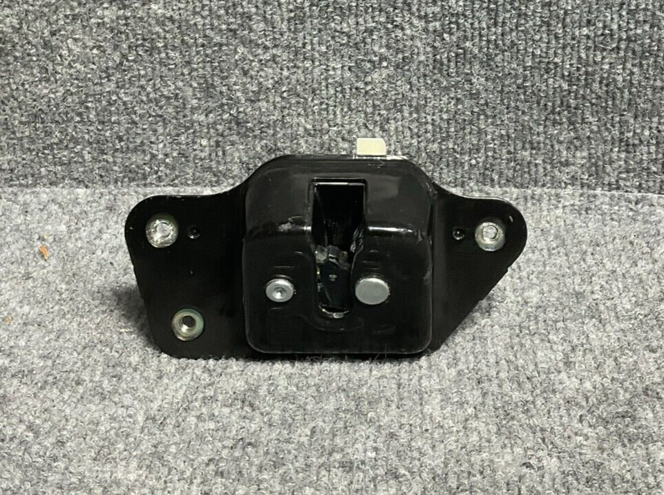 Jeep-Cherokee-Lid-Latch-With-Actuator-335402441363