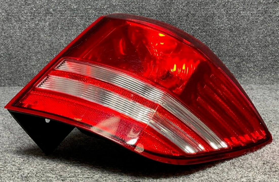 2010-2020-Dodge-Journey-Rear-Right-Tail-Stop-Turn-Light-Assembly-5116290AH-335603106684