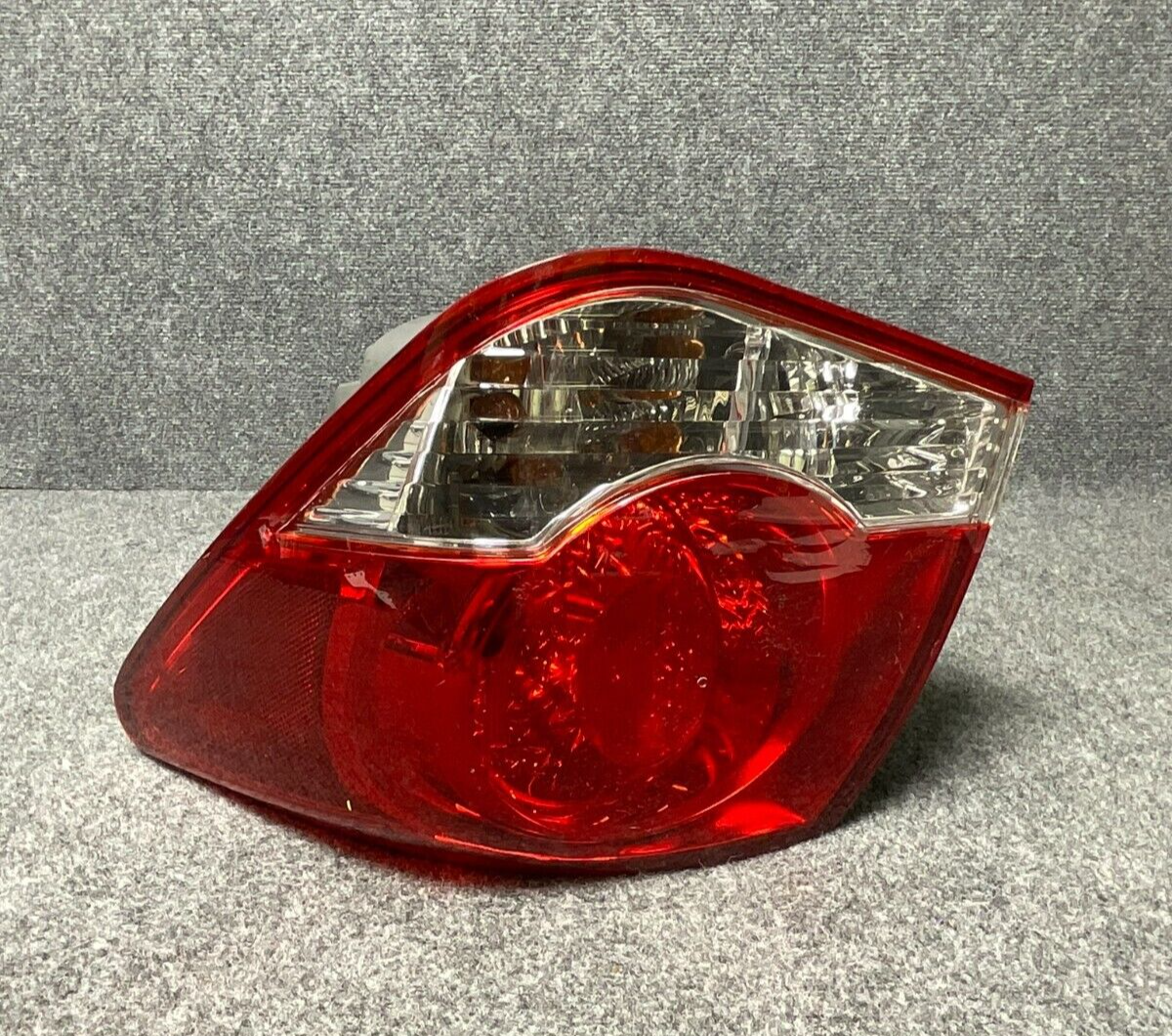 2011-16-Chevrolet-Cruze-Ls-Rear-Right-Passenger-Side-Quarter-Mounted-Tail-Lamp-335471747094