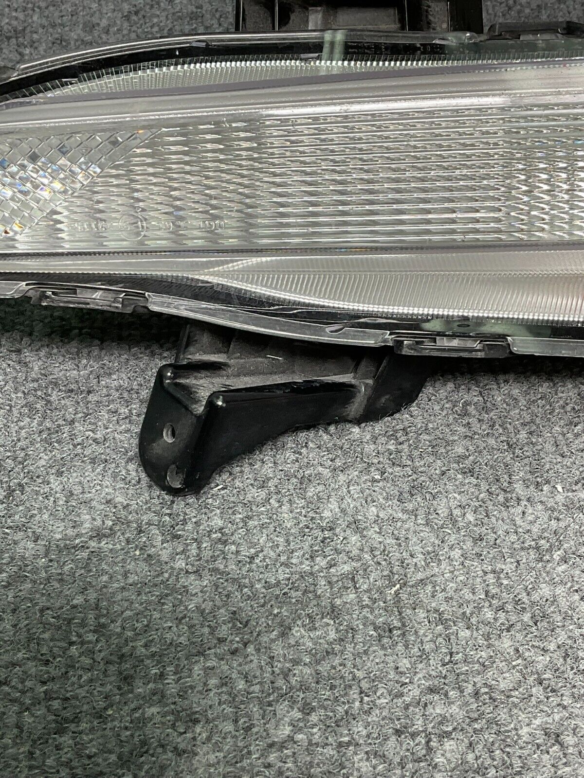 2017-20-Kia-Optima-Right-Passenger-Side-Turn-Signal-Light-Lamp-Assembly-92304-D5-335603106674-6