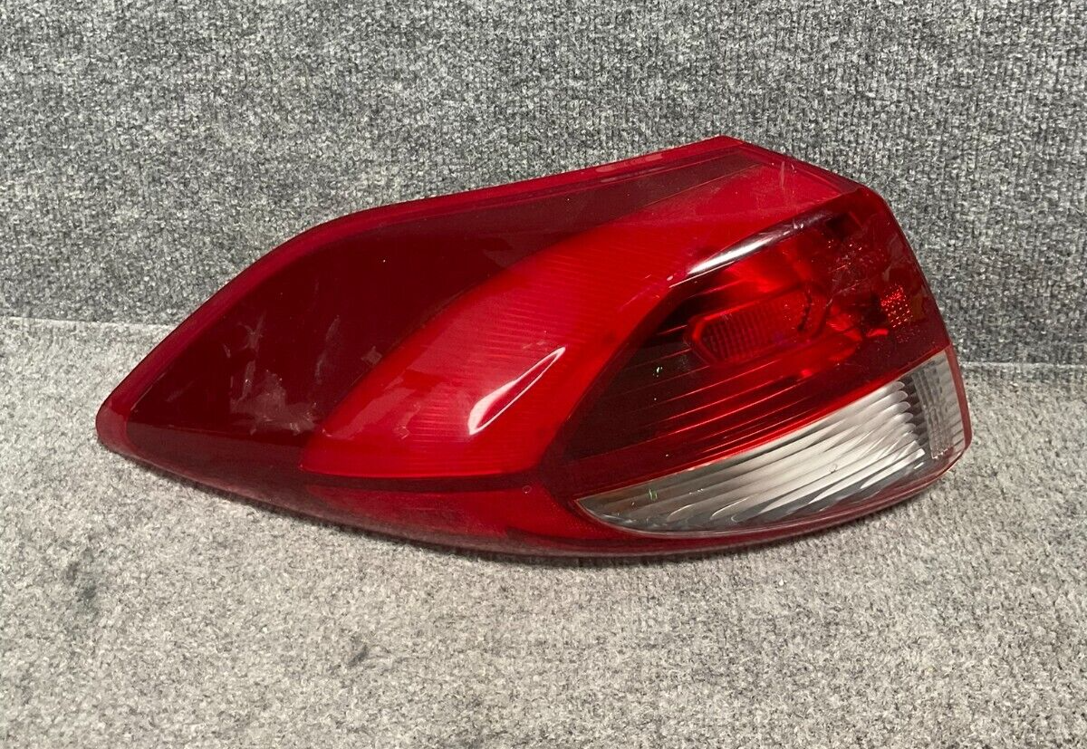 TYC-Left-Driver-Side-Tail-Light-Lamp-Assembly-11-6852-00-1N-335401606894