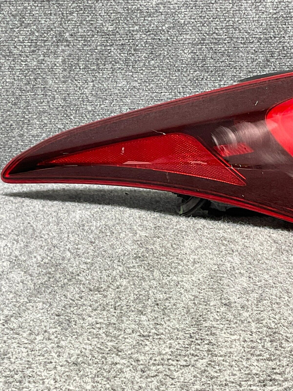 2014-16-Hyundai-Elantra-Rear-Outer-LS-Tail-Light-Brake-Lamp-Assembly-92401-3Y5-335603106725-3