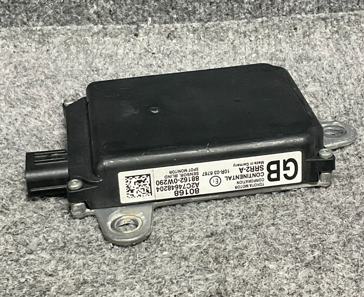 2015-Lexus-GS350-GS450h-Blind-Spot-Monitor-Radar-Sensor-88162-0W290-335374535395