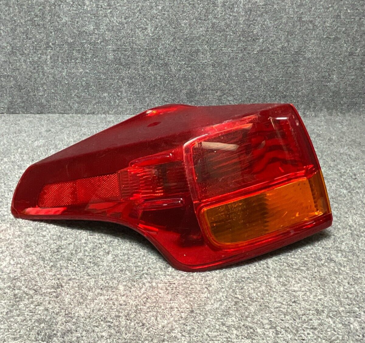 2015-Toyota-Rav4-Rear-Left-Driver-Side-Outer-Tail-Brake-Light-Lamp-335475687185