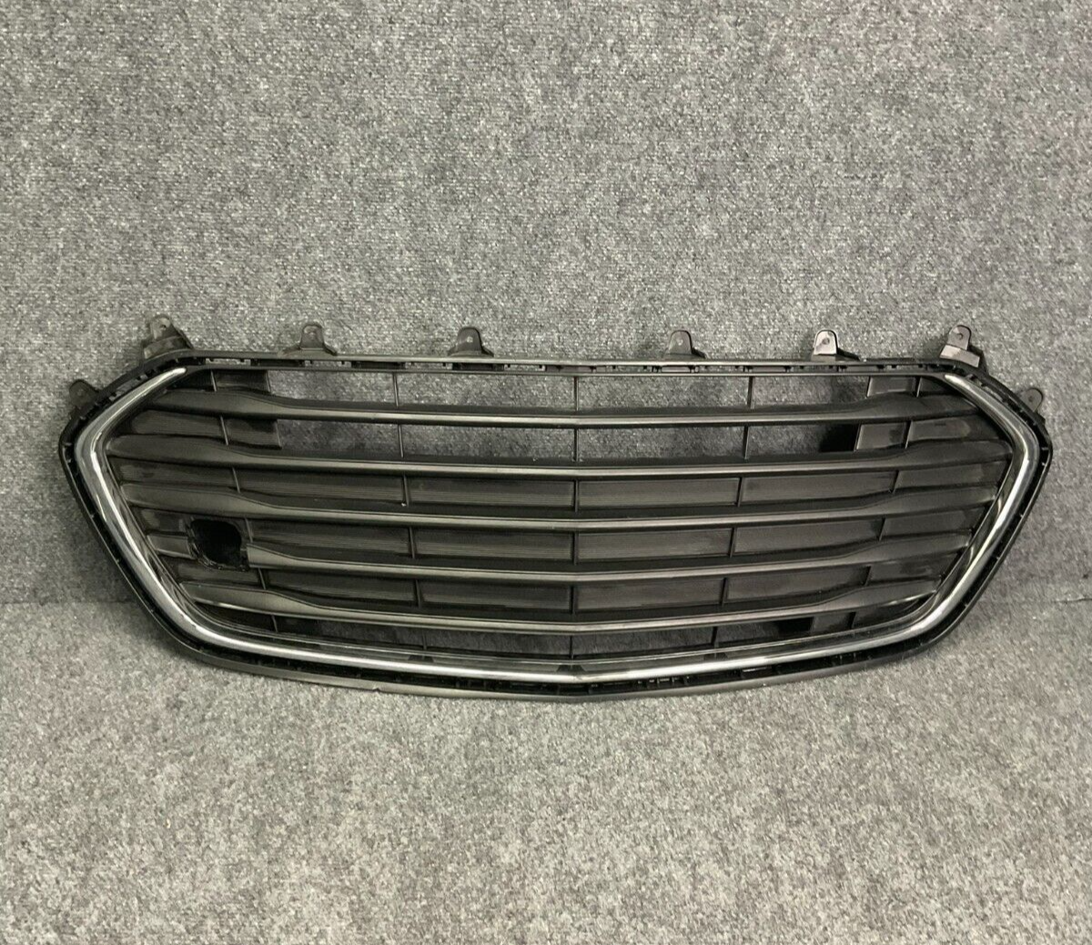 2017-2020-Chevrolet-Trax-Front-Bumper-Center-Radiator-Grill-94532312-42537705-335453610375