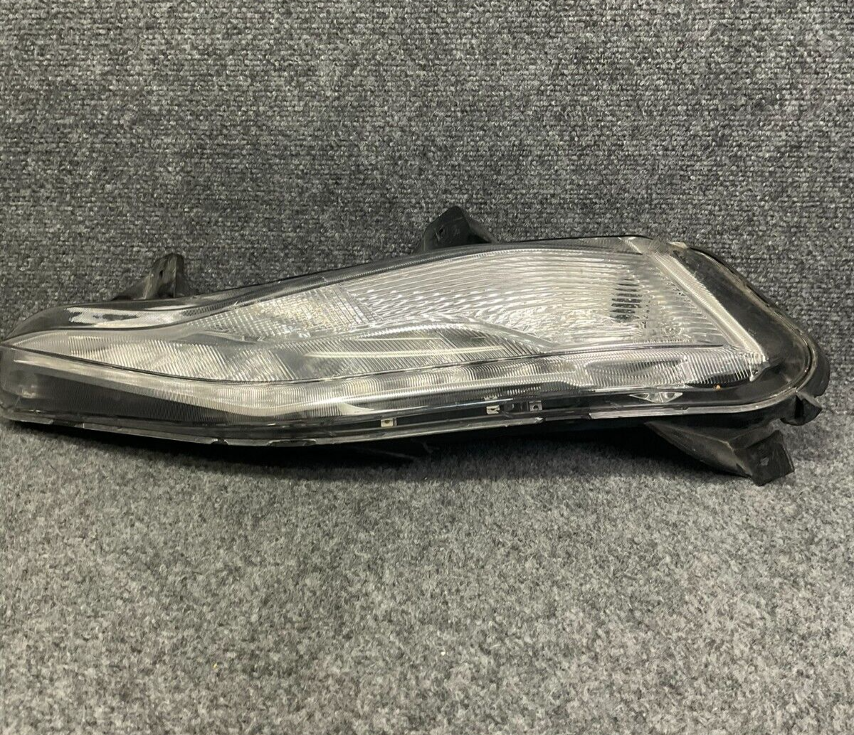 2019-22-Chevy-Malibu-Front-RH-LED-DRL-Fog-Lamp-Bumper-Turn-Signal-Light-84575552-335441968395