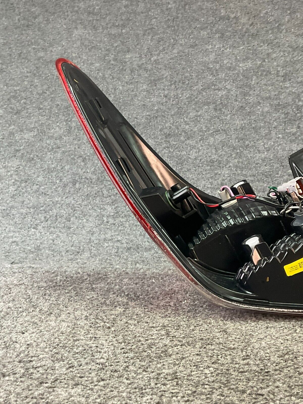 17-19-Subaru-Impreza-Crosstrek-Rear-Right-Side-Outer-Taillight-Lamp-84201-FL02B-335610157826-13