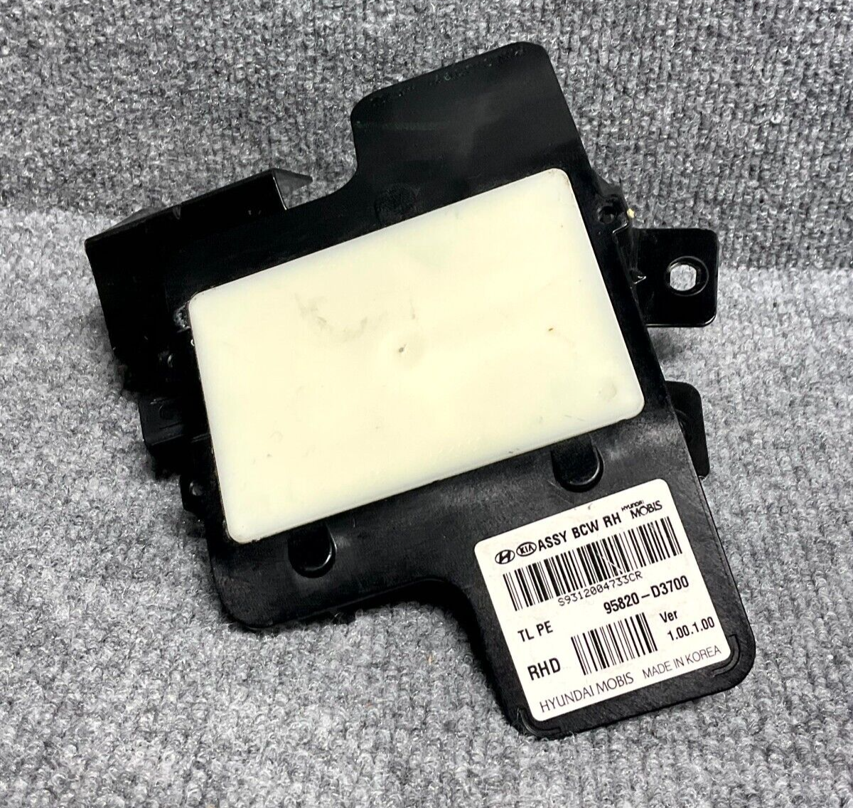 20-21-Hyundai-Tucson-Right-Side-Radar-Sensor-95820-D3700-W-Bracket-D3958-54600-335387160406