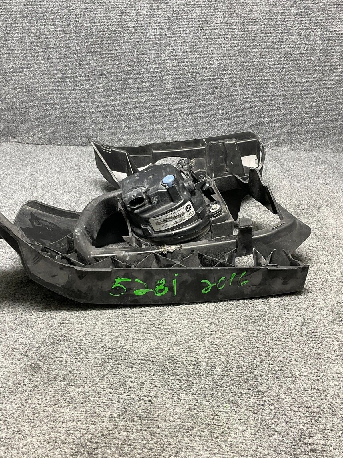 2014-17-BMW-528i-Front-LS-Bumper-LED-Fog-Light-Lamp-W-Bracket-63-17-7-311-293-335603106746-12