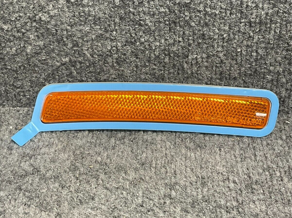 2018-21-BMW-X3-Front-Right-Passenger-Side-Marker-Reflector-63147411974-7411974-335495461786