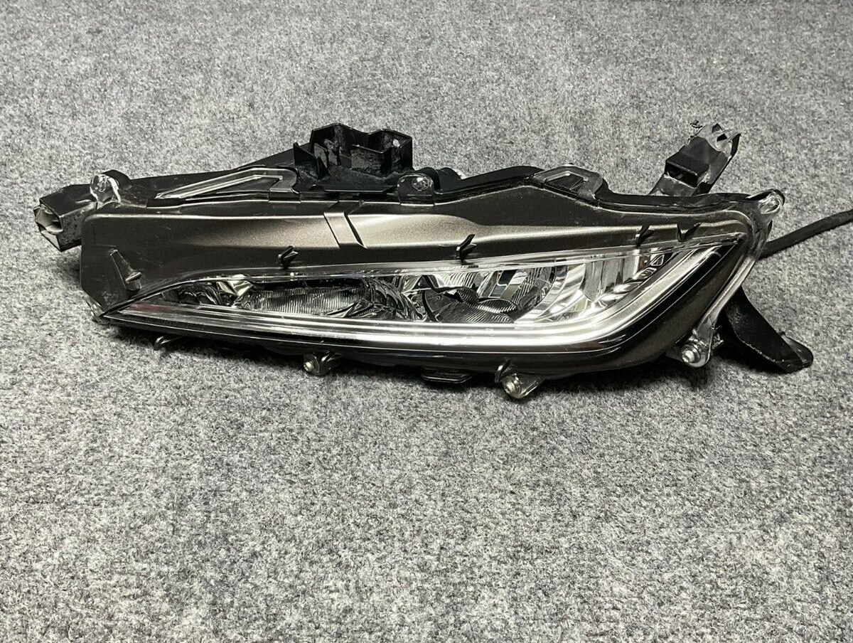 2021-Lexus-RX-450H-Front-Left-Driver-Side-Bumper-Fog-Light-E1335444L-335467327536