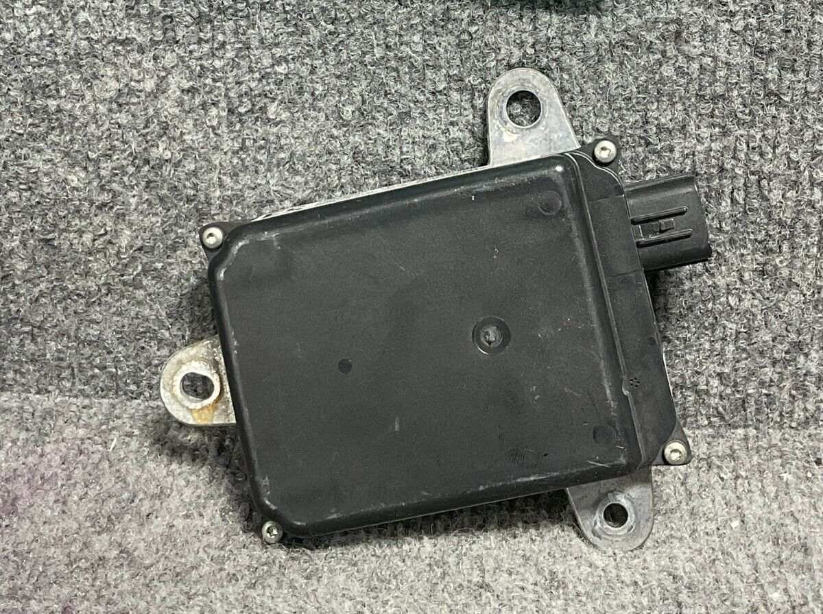 2015-2018-Lexus-ES300h-Blind-Spot-Monitor-Radar-Sensor-88162-0W530-335374535407