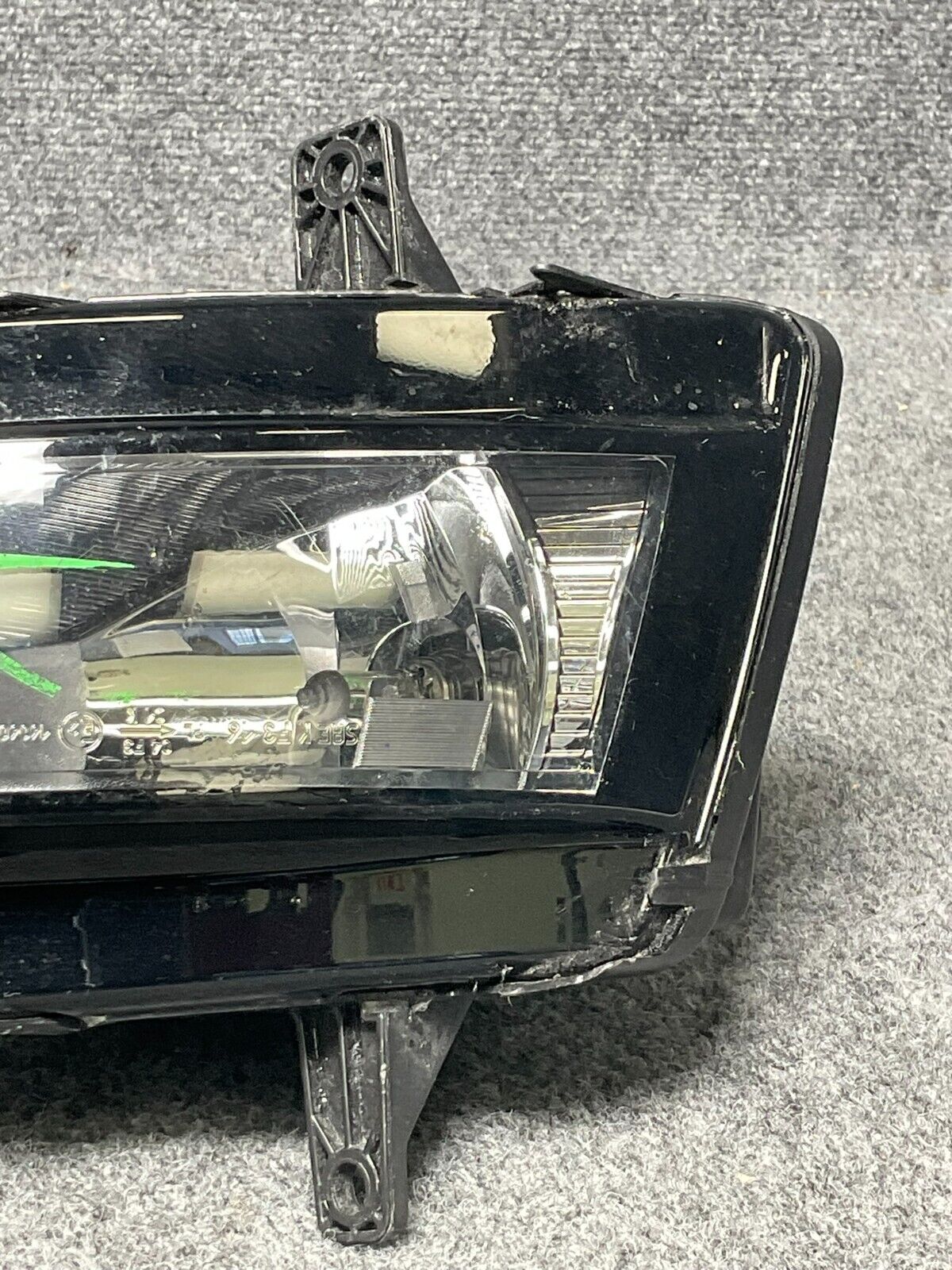 2018-2020-Volkswagen-Golf-Right-Passenger-Side-Halogen-Fog-Light-36352037-335601484437-3