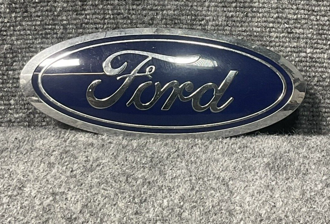 Ford-Expedition-Blue-Oval-Rear-Tailgate-Emblem-JL1B402A16AB-335396353167