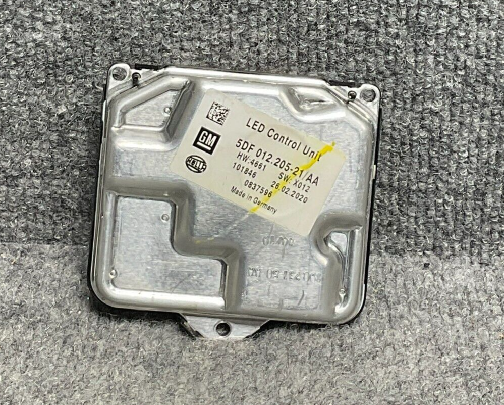 GM-Cadillac-Headlight-Control-Computer-Unit-Module-5DF-012205-21AA-335399575927