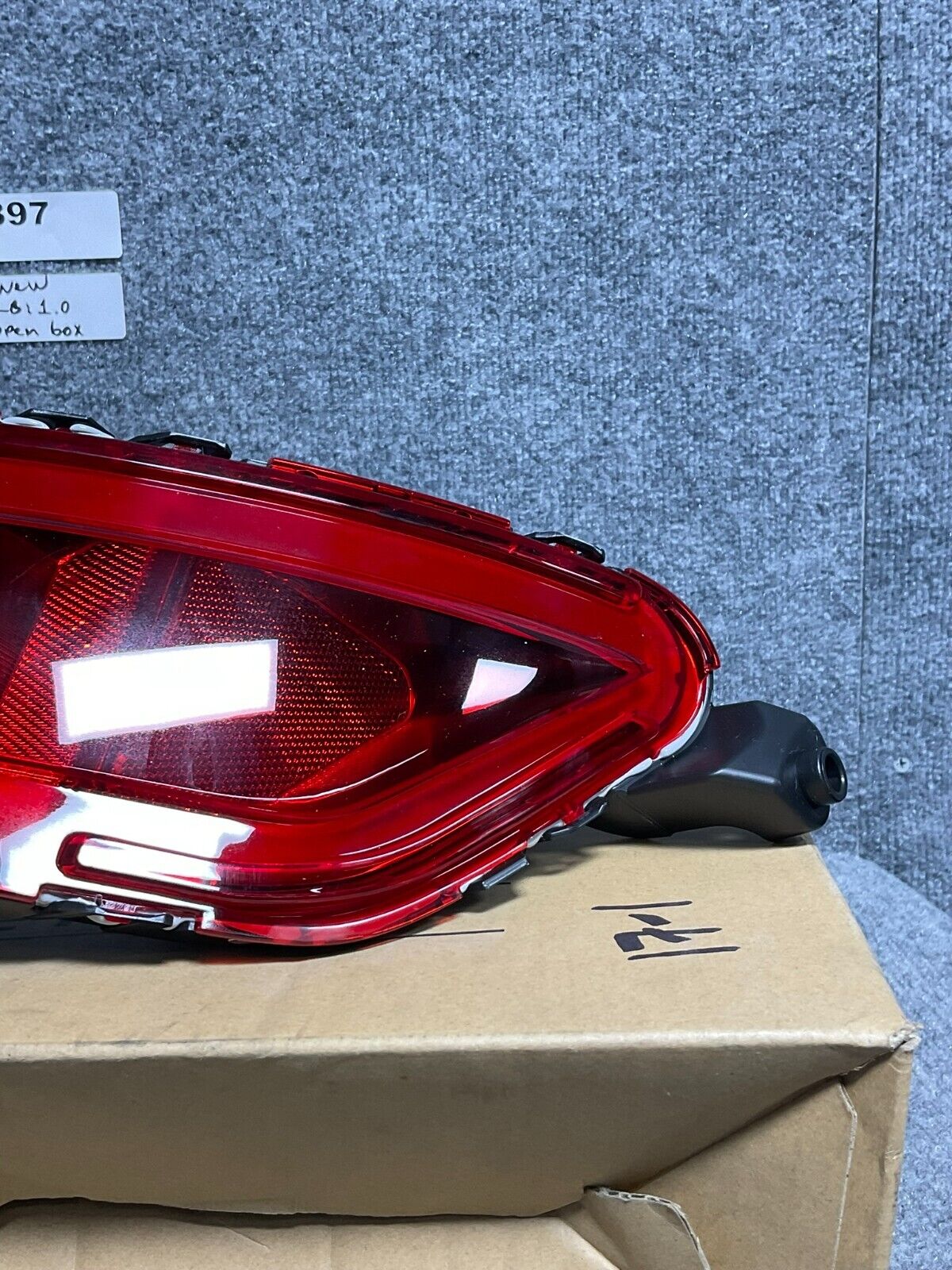 Mazda-Rear-Driver-Left-Side-Bumper-Face-Bar-Reflector-Light-Lamp-KB8A-515M0C-335400836427-10