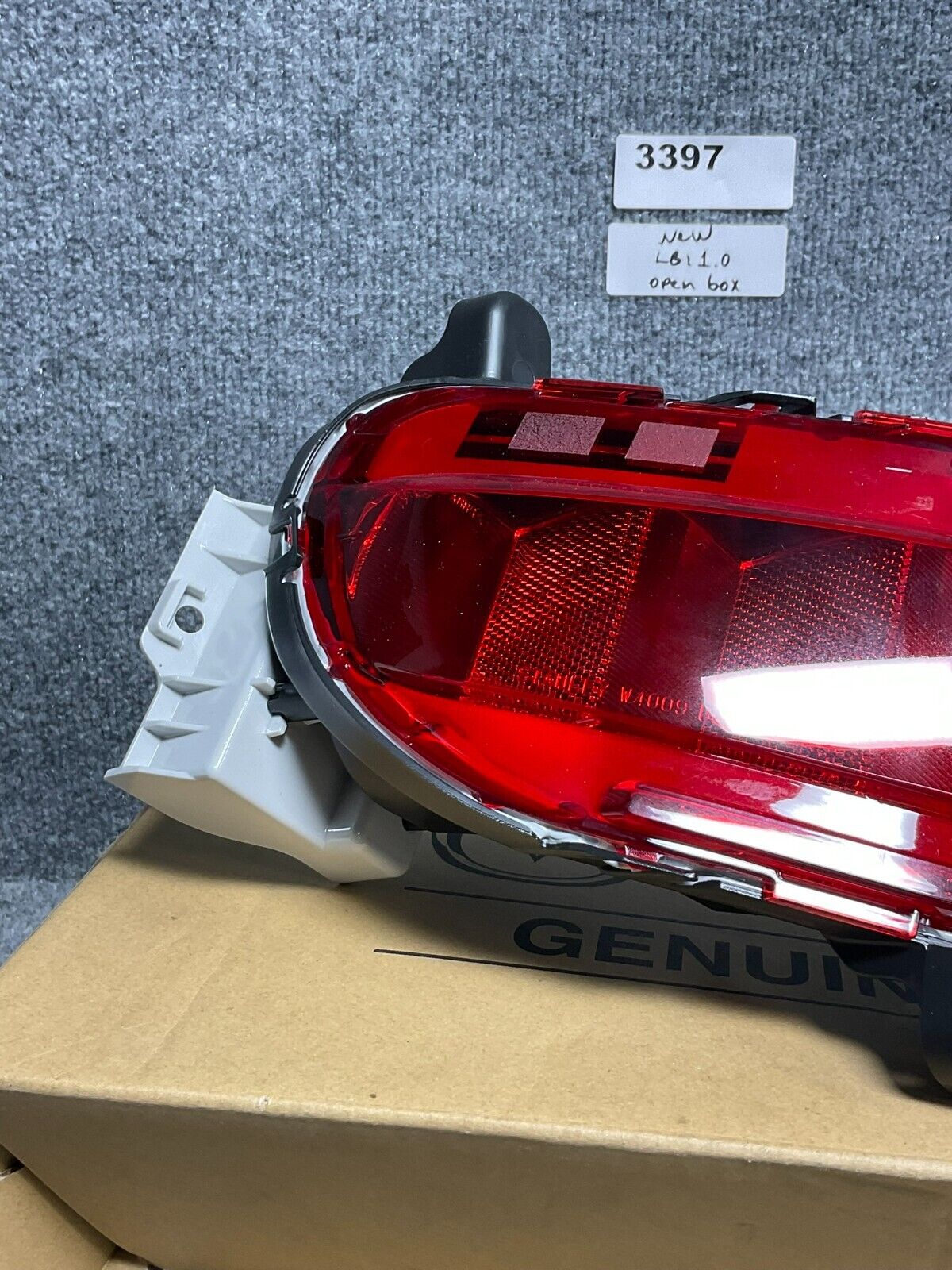 Mazda-Rear-Driver-Left-Side-Bumper-Face-Bar-Reflector-Light-Lamp-KB8A-515M0C-335400836427-8