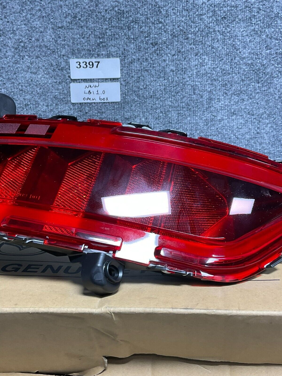Mazda-Rear-Driver-Left-Side-Bumper-Face-Bar-Reflector-Light-Lamp-KB8A-515M0C-335400836427-9