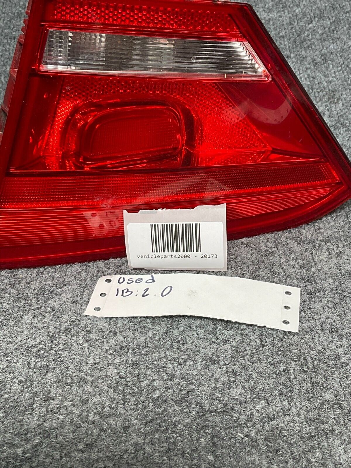 2012-15-Volkswagen-Passat-Rear-RS-Passenger-Tail-Light-Assembly-561945094C-335601484468-17