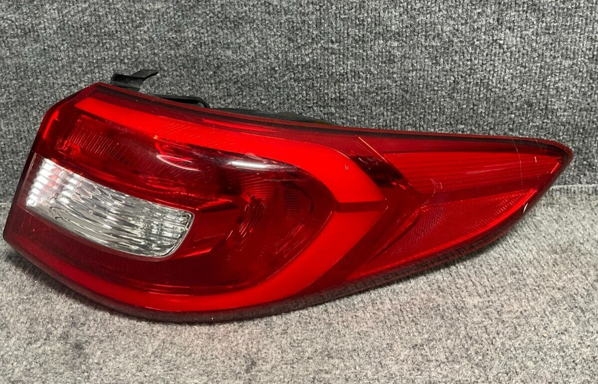 2015-2017-Hyundai-Sonata-Rear-Right-Passenger-Side-Tail-Light-Lamp-92402-C2000-335420521888