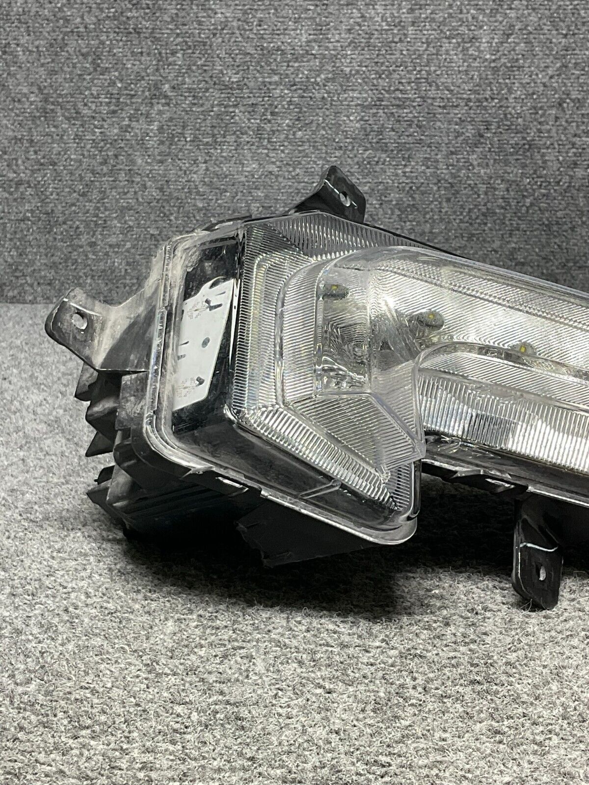 2016-2018-Chevrolet-Malibu-RS-Driver-Daytime-Running-LED-Fog-Lamp-22982838-335603106618-3