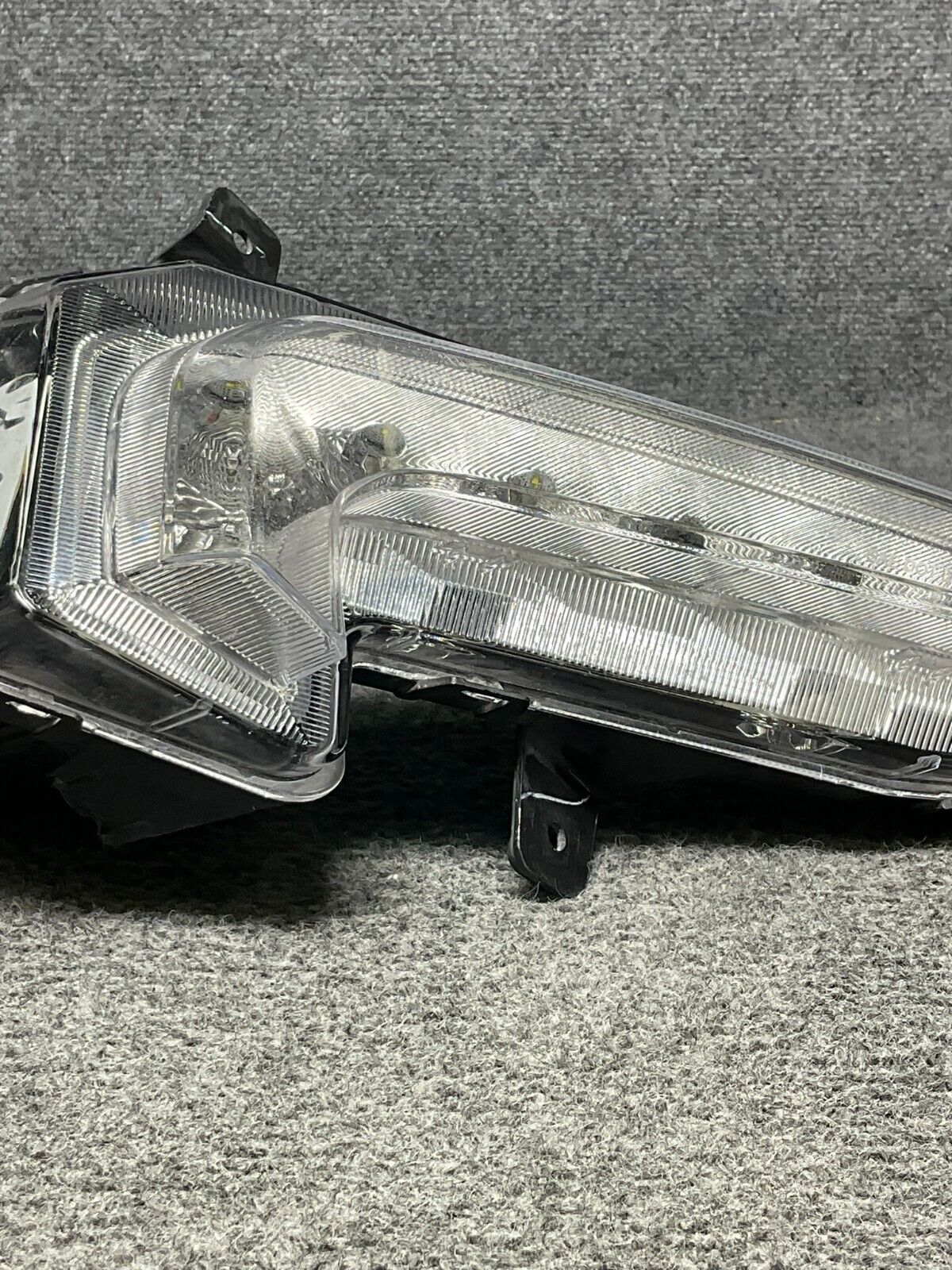 2016-2018-Chevrolet-Malibu-RS-Driver-Daytime-Running-LED-Fog-Lamp-22982838-335603106618-4