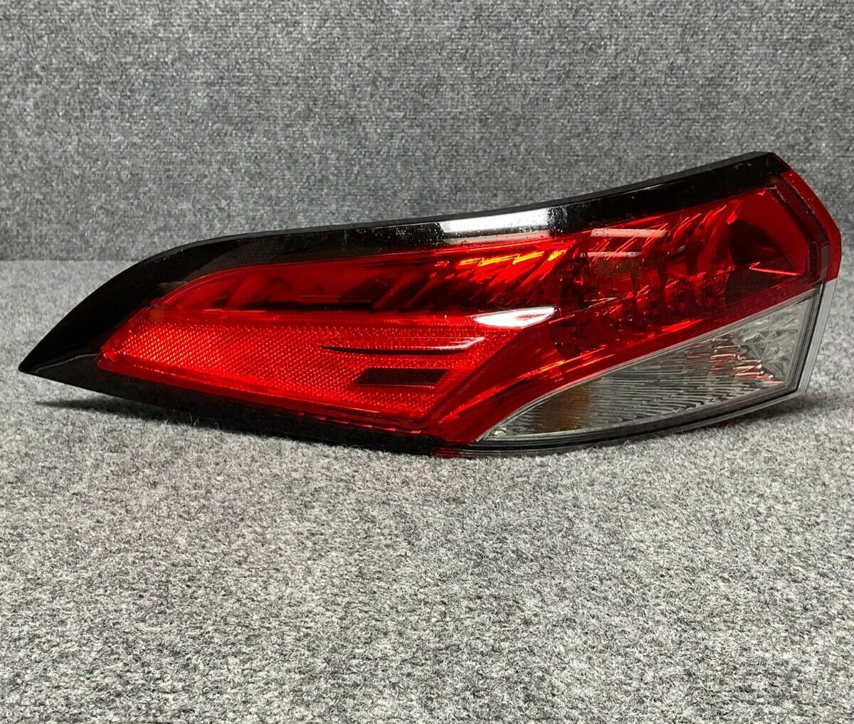 2020-2021-Toyota-Corolla-Rear-Right-Passenger-Side-Outer-Tail-Light-9TY947461-335469302049