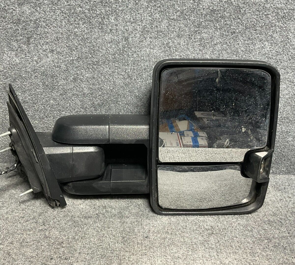 Chevrolet-Silverado-Front-Right-Passenger-Side-Door-Mirror-335436611149